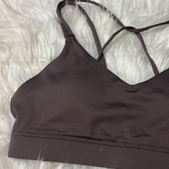 ✨✨NWT Old Navy Light Brown Sports Bra Light Support Removable Cups Size XS - Picture 3 of 15